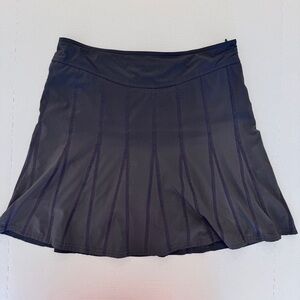 Athleta Pleated Wear About Skort Dark Gray Athletic Skirt Tennis Activewear